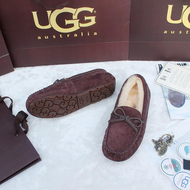 2015 UGG Classic casual shoes