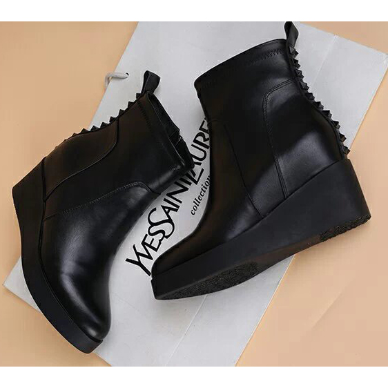 2015 Valentino women Rivet boots