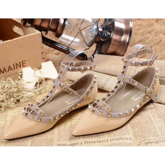 2015 Valentino women flats shoes with rivet