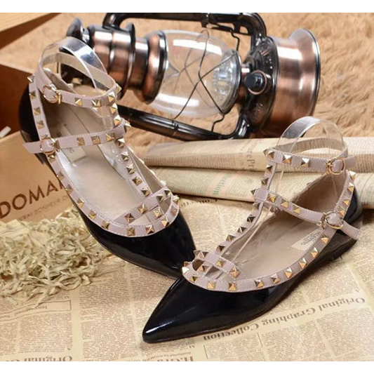 2015 Valentino women flats shoes with rivet