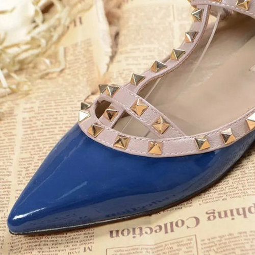 2015 Valentino women flats shoes with rivet