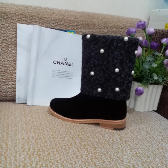 2015 chanel New Arrivals Nubuck Leather with Pearl Boots