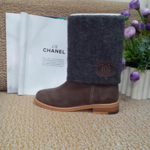 2015 chanel New Arrivals Nubuck Leather with Pearl Boots