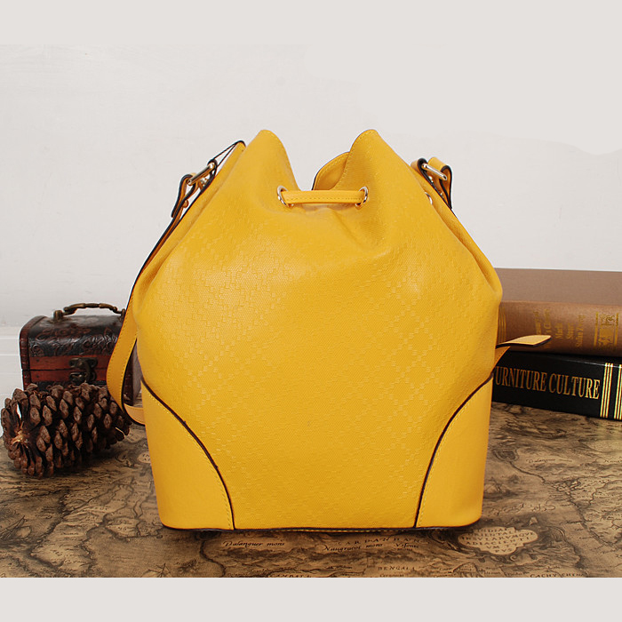 2015 gucci Bright diamante leather bucket bag in yellow