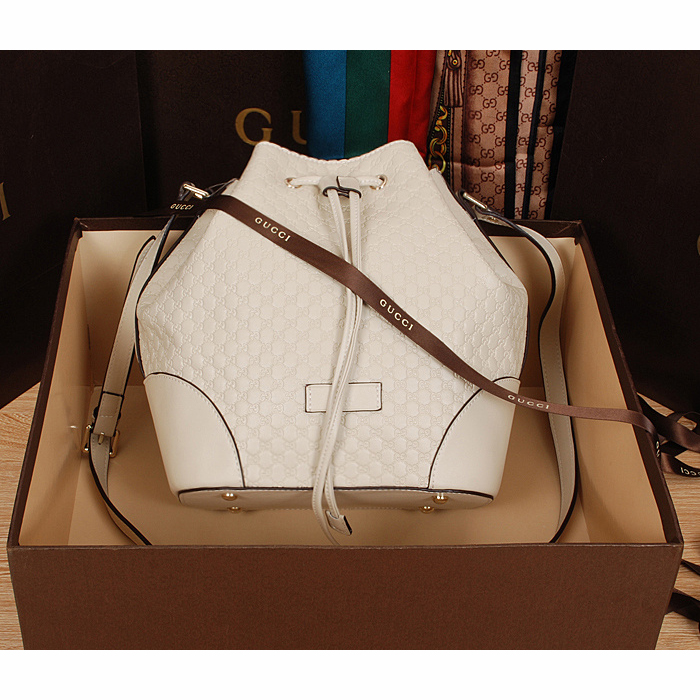 2015 gucci soft leather bucket bag in Off-white