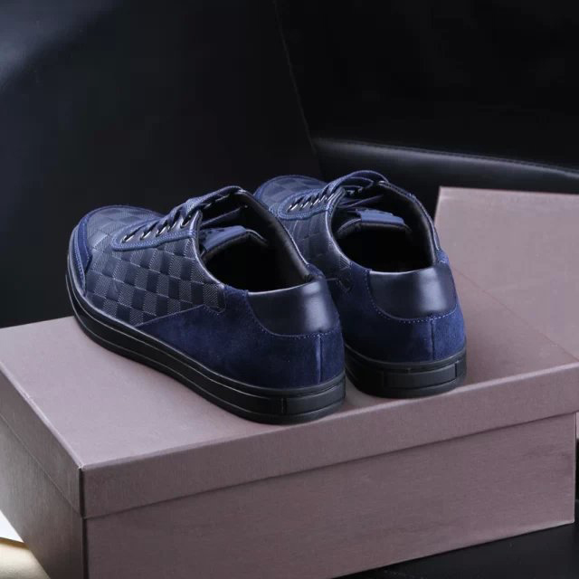 2015 louis vuitton men embossed nubuck leather casual shoes