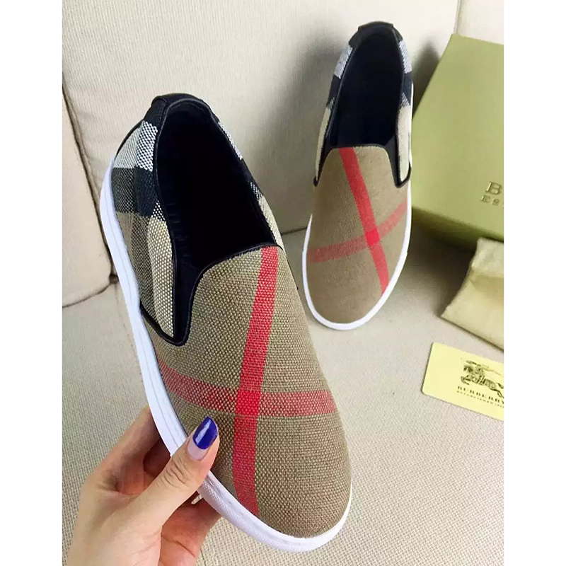 2016 Burberry women casual shoes