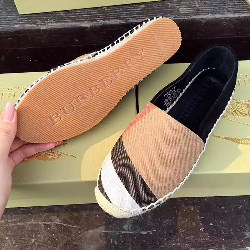 2016 Burberry women casual shoes