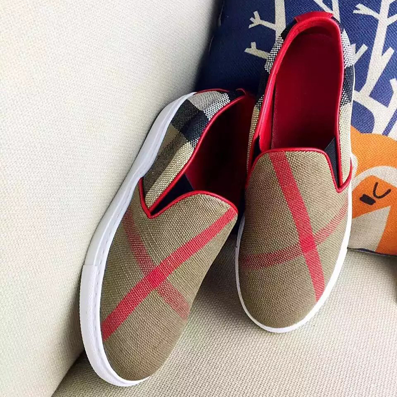 2016 Burberry women casual shoes