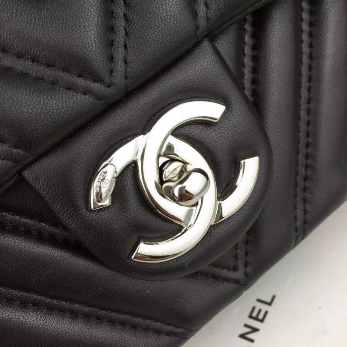 2016 Chanel A92085 Shoulder Bag Original lambskin Leather Black with Silver