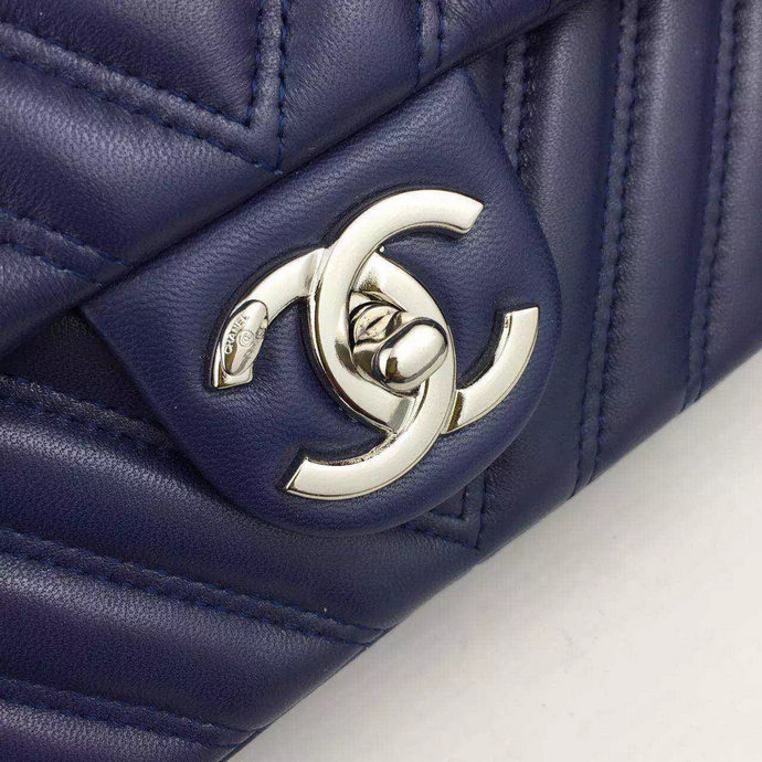 2016 Chanel A92085 Shoulder Bag Original lambskin Leather Blue with Silver