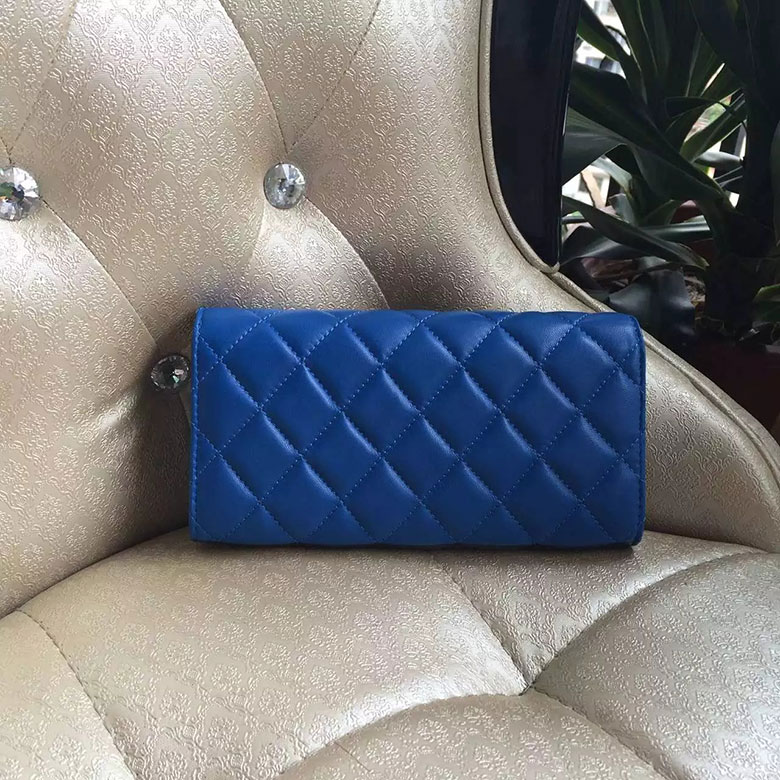 2016 Chanel Bi-Fold Wallet Original sheepskin leather A80715