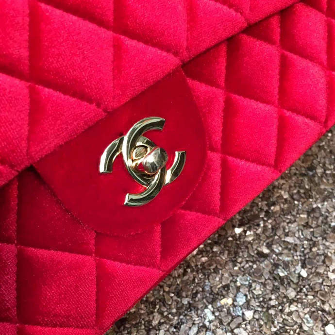 2016 Chanel Classic Flap Bag 1112 Original Red velvet with Gold