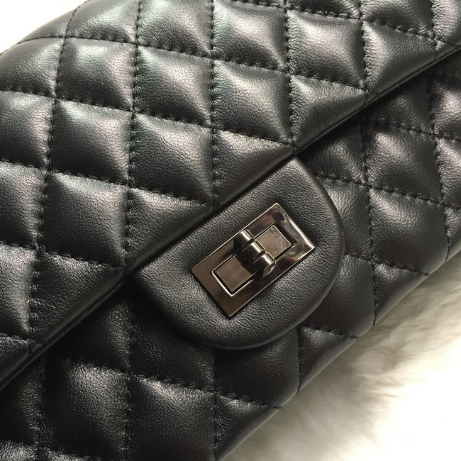 2016 Chanel Classic Flap Bag 1112 Sheekskin leather in Black