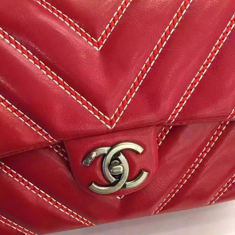 2016 Chanel Classic Tote Flap Bag Iridescent Leather A92358 Red