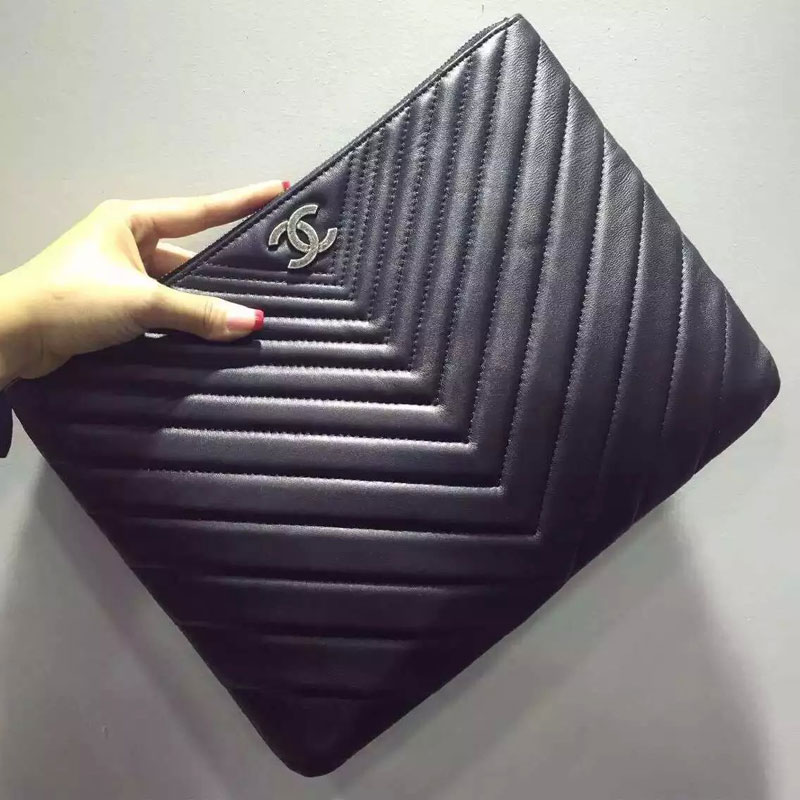 2016 Chanel Clutch Bag Black Calfskin Leather A67780