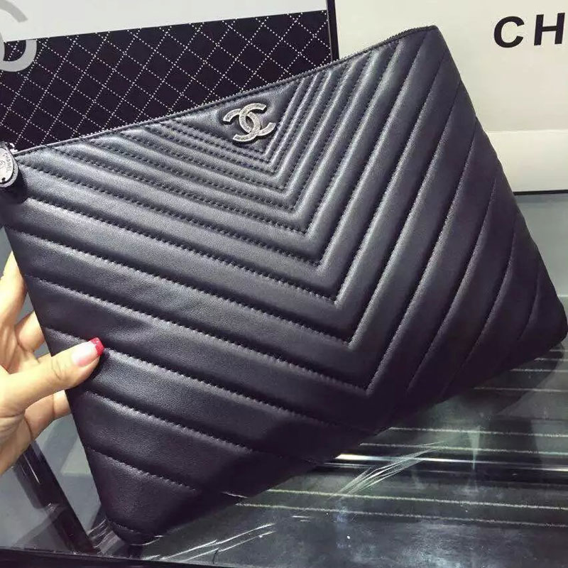 2016 Chanel Clutch Bag Black Calfskin Leather A67780