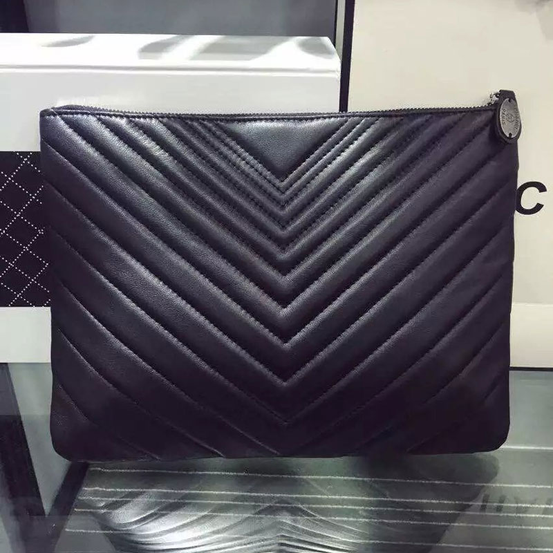 2016 Chanel Clutch Bag Black Calfskin Leather A67780