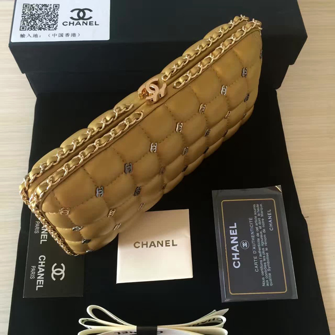 2016 Chanel Clutch Dinner Bag Original Sheepskin Leather A94432 Gold