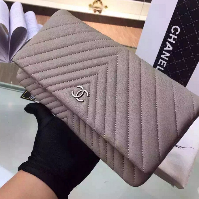 2016 Chanel Clutch bag Real deer Leather A67011 Gray