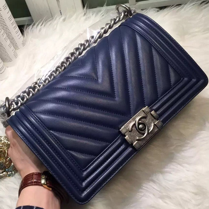 2016 Chanel LE Boy Flap Shoulder Bag Original sheepskin Leather A67086 Royalblue