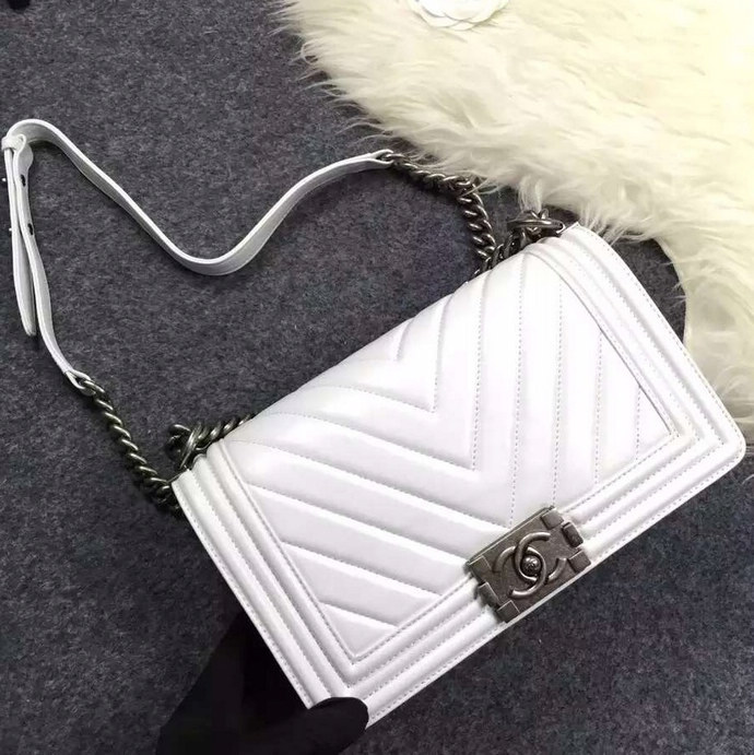 2016 Chanel LE Boy Flap Shoulder Bag Original sheepskin Leather A67086 White