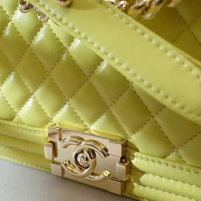 2016 Chanel LE Boy Flap Shoulder Bag Original sheepskin Leather A67086 Yellow