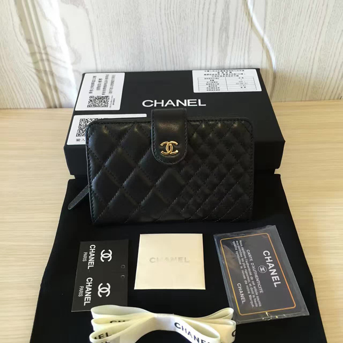 2016 Chanel Matelasse Bi-Fold Wallet Original Sheepskin Leather A50073 Black