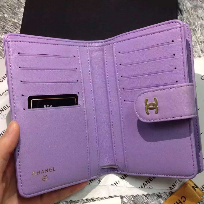 2016 Chanel Matelasse Bi-Fold Wallet Sheepskin Leather A50073 Lavender