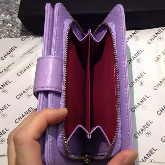 2016 Chanel Matelasse Bi-Fold Wallet Sheepskin Leather A50073 Lavender