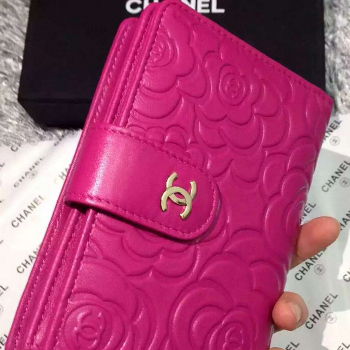 2016 Chanel Matelasse Bi-Fold Wallet Sheepskin Leather A50073 Rose