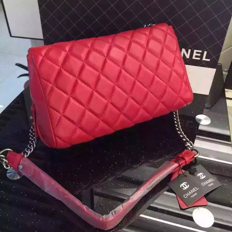 2016 Chanel Sheppskin Leather Flap Shoulder Bag A6031 Red