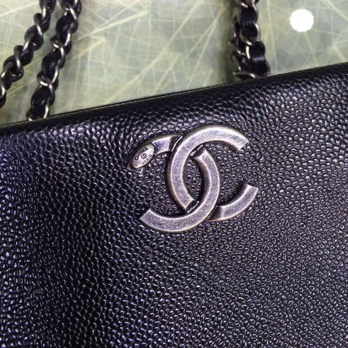 2016 Chanel Shoulder Bag Original Caviar Leather A91096 Black