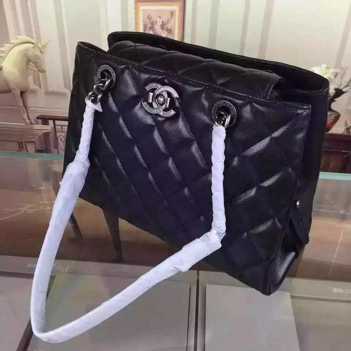 2016 Chanel Shoulder Bag in original Leather A93021 Black