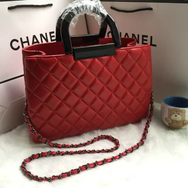 2016 Chanel Tote shoulder Bag Sheepskin Leather A8178 Red