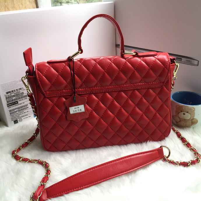 2016 Chanel Tote shoulder Bag Sheepskin Leather A8179 Red