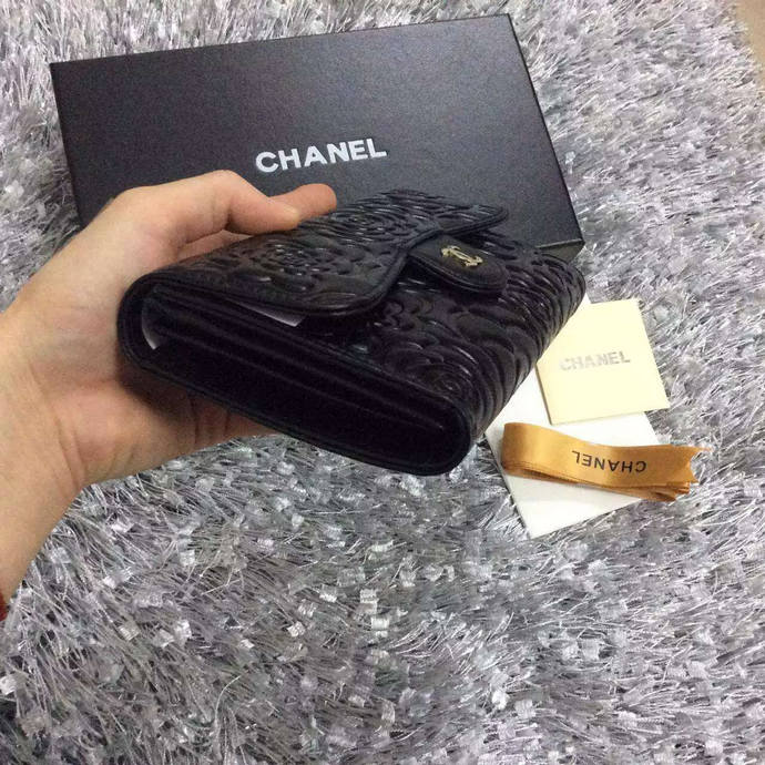 2016 Chanel Tri-Fold Wallet Black sheepskin leather A31506