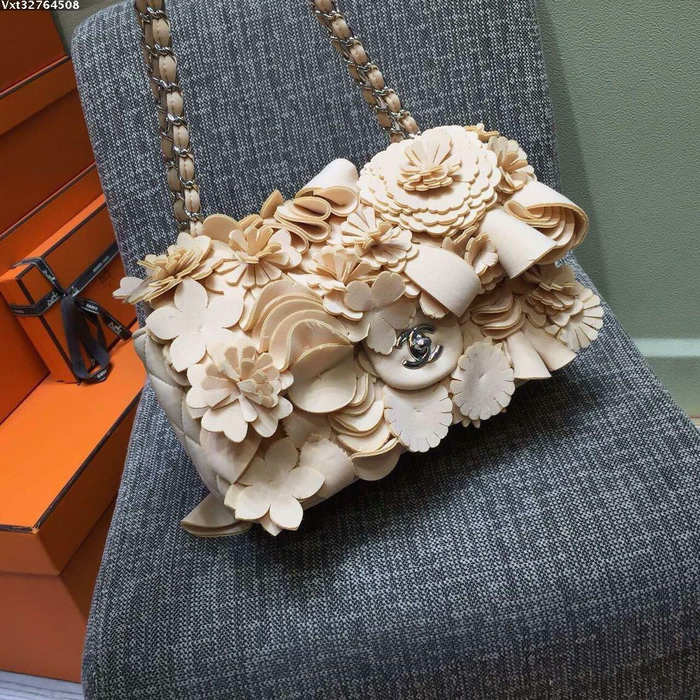 2016 Chanel fabric Camellia bag A0921 Apricot