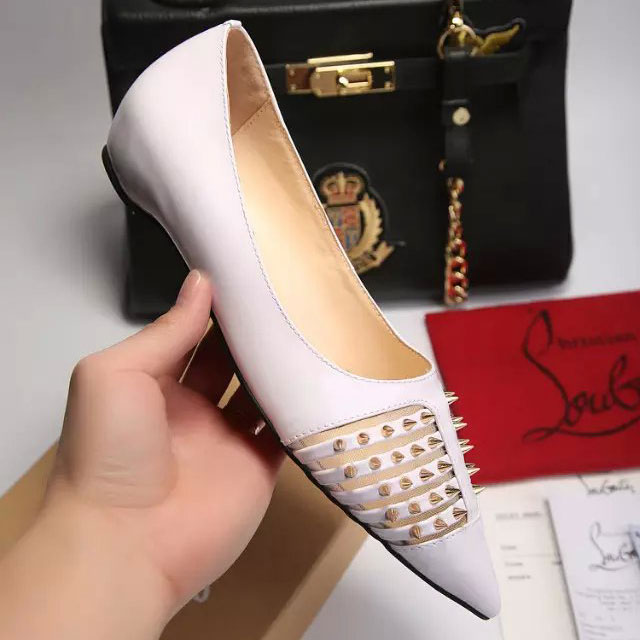 2016 Christian Louboutin women Flats shoes with Rivet