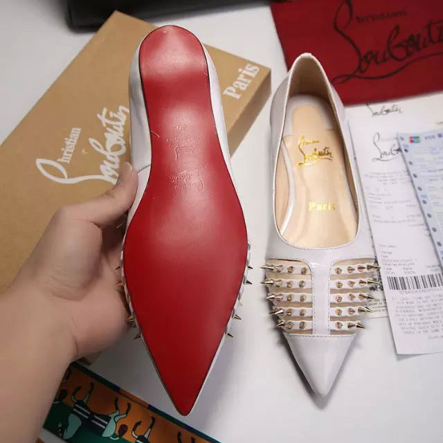 2016 Christian Louboutin women Flats shoes with Rivet