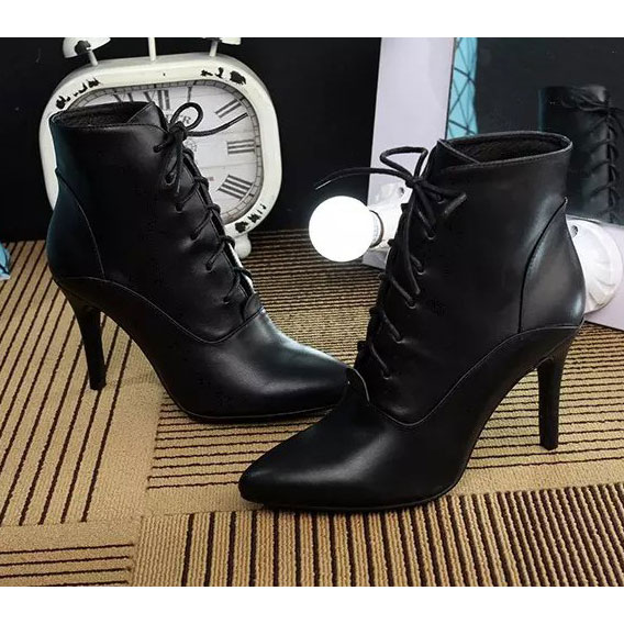 2016 Dior women Boots in Calfskin leather Heel Height 9cm