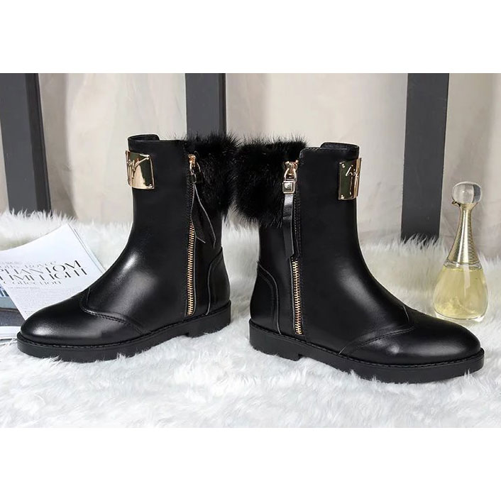 2016 Giuseppe Zanotti Women Boots in Calfskin leather