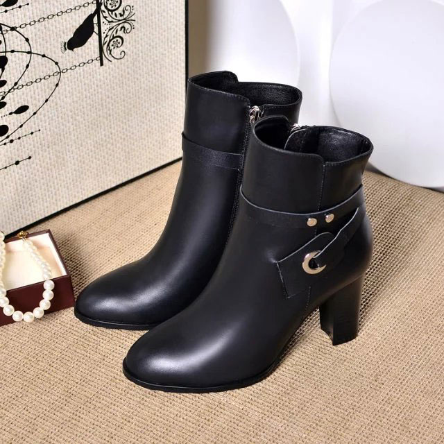 2016 Isabel women Boots in Calfskin leather