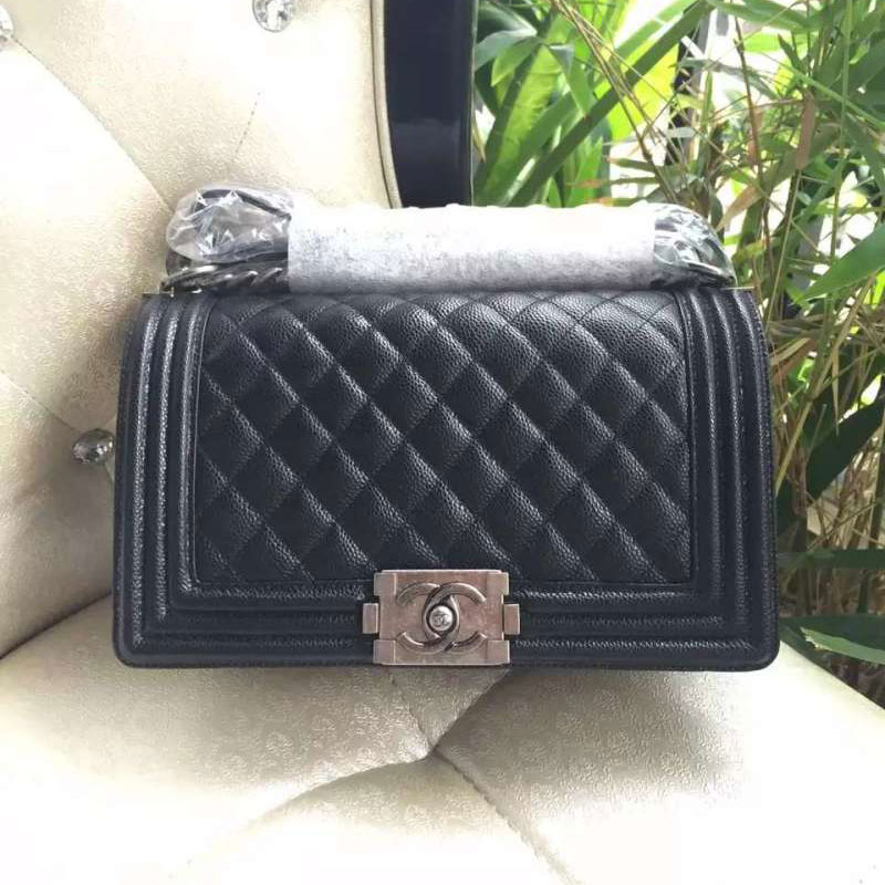 2016 LE Boy Chanel Flap Shoulder Bag Original Caviar Leather A67086 Black