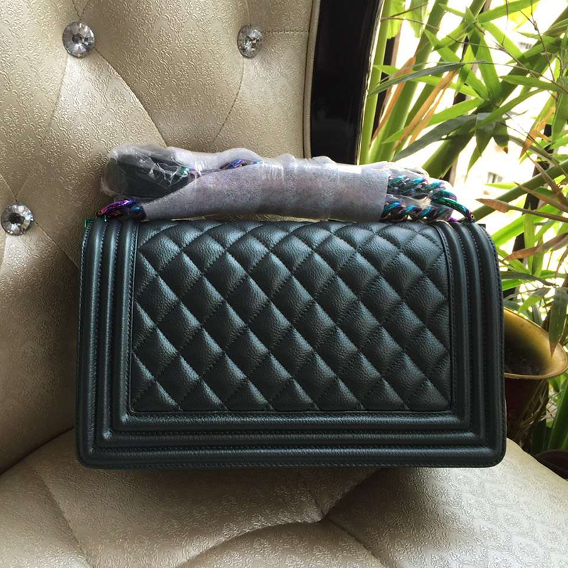 2016 LE Boy Chanel Flap Shoulder Bag Original Goatskin Leather A67086 Green