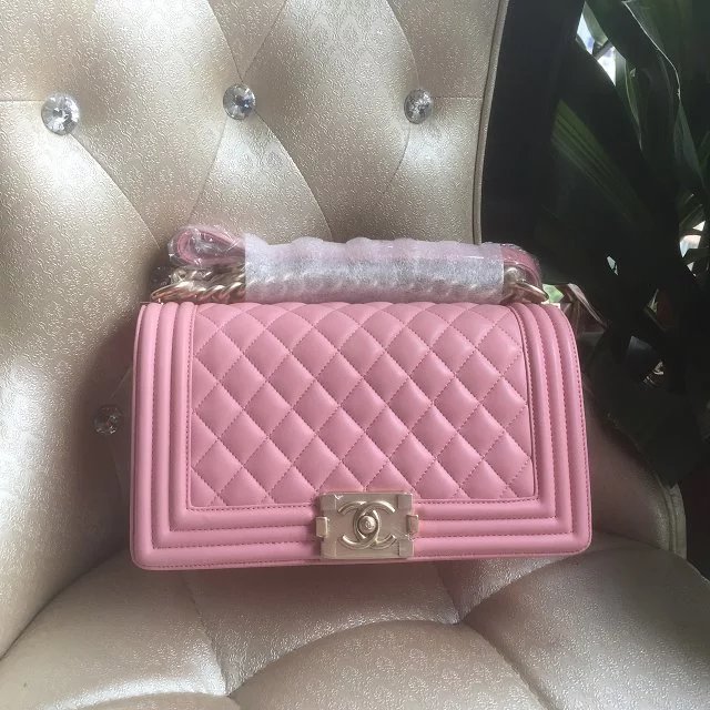 2016 LE Boy Chanel Flap Shoulder Bag Original Sheepskin Leather A67086 Pink