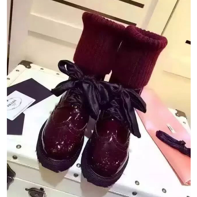 2016 Latest Prada women Boots in Patent leather