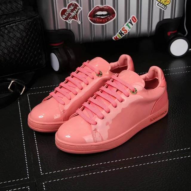 2016 Louis vitton classic women sneakers shoes in Patent leather