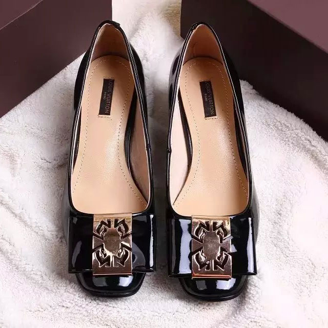 2016 Louis vitton women casual shoes in Patent leather 5CM