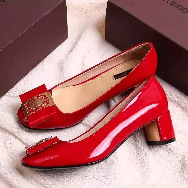 2016 Louis vitton women casual shoes in Patent leather 5CM